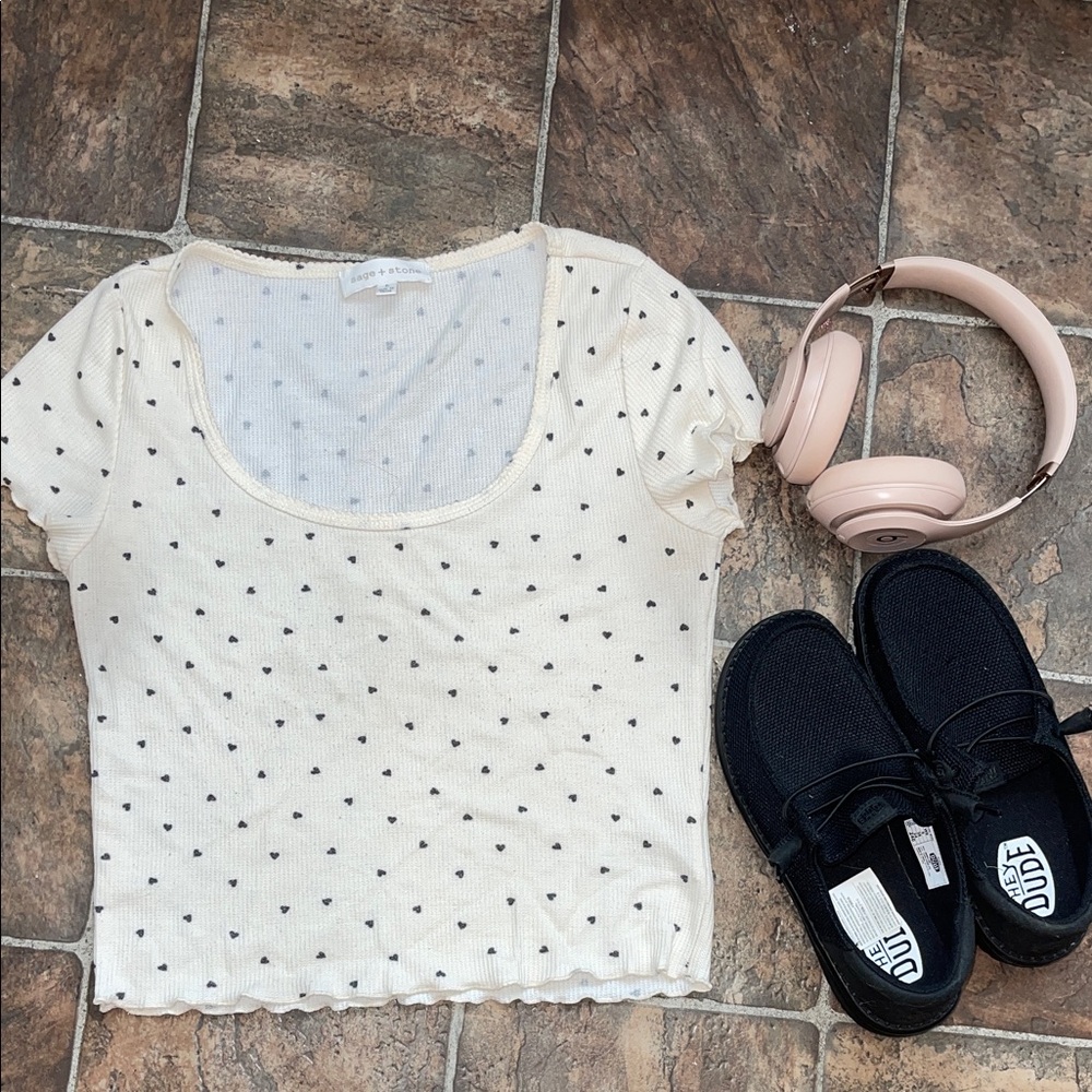 Cream black Heart Dot Women's Top